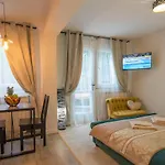 Wellness D'or - Exclusive New With Whirlpool, Sauna, Sunny Terrace, Private Parking Апартаменты Пореч