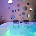 Wellness D'or - Exclusive New With Whirlpool, Sauna, Sunny Terrace, Private Parking Апартаменты *