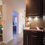 Wellness D'or - Exclusive New With Whirlpool, Sauna, Sunny Terrace, Private Parking Пореч
