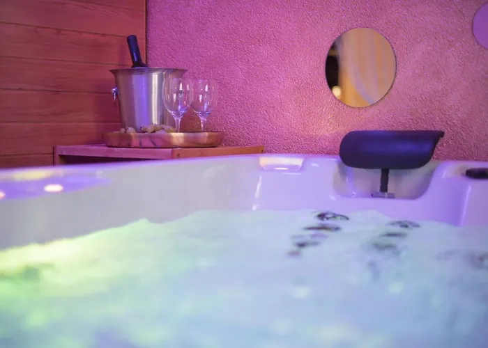 Wellness D'or - Exclusive New With Whirlpool, Sauna, Sunny Terrace, Private Parking דירה פורץ
