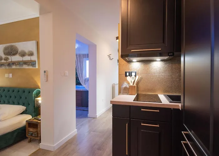 Wellness D'or - Exclusive New With Whirlpool, Sauna, Sunny Terrace, Private Parking פורץ