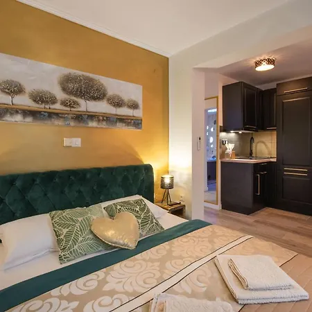 شقة Wellness D'or - Exclusive New With Whirlpool, Sauna, Sunny Terrace, Private Parking بوريتش